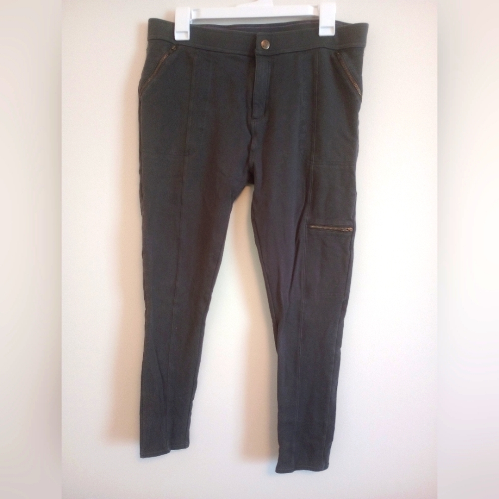 Matilda Jane Women's Size XL Gray Pull On Skinny Leg Pants Zipped Pockets